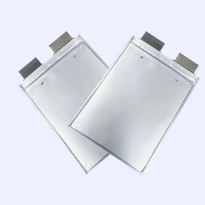 NMC Lipo-Baterio 3.7V 51Ah 5C Por Motorcikla Sunsistemo EV RV-Potencbanko