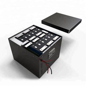 LiFePO4 Prismata Kuirilaro 48V 100AH por golfa ĉaro boato hejmo sunenergio stokado